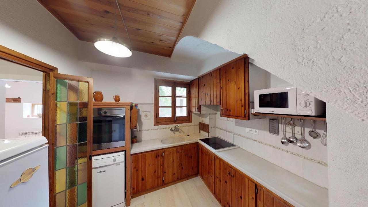 Agroturisme Can Burgues Santa Eulalia de Ronsana Экстерьер фото