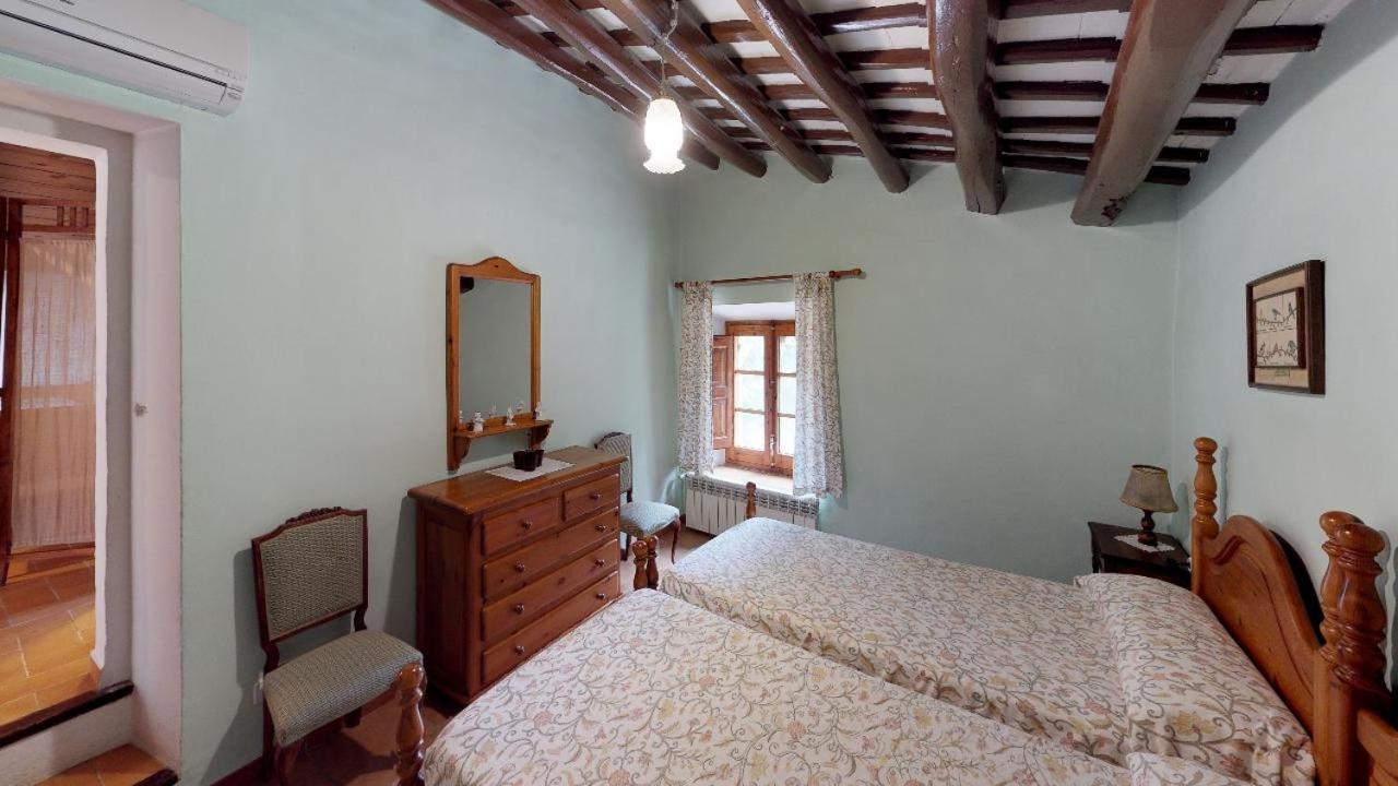 Agroturisme Can Burgues Santa Eulalia de Ronsana Экстерьер фото