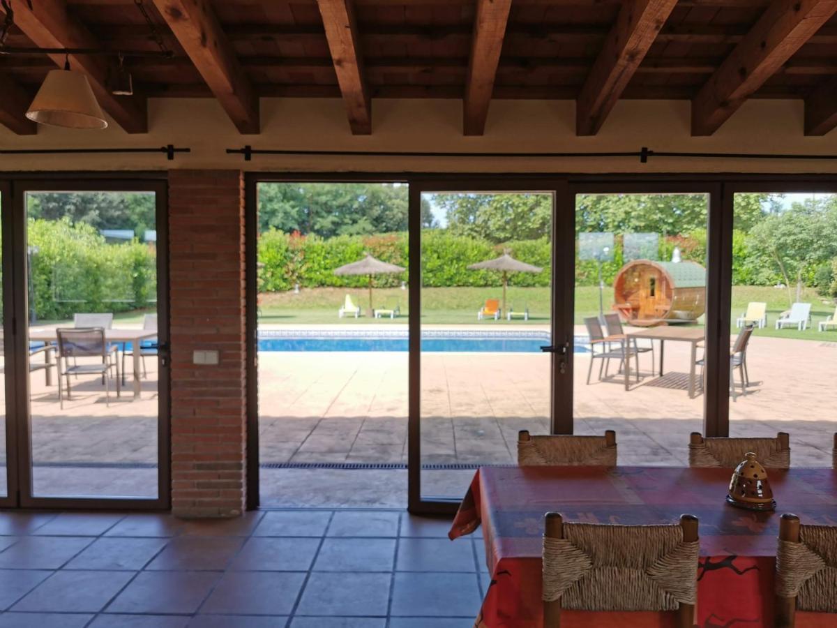 Agroturisme Can Burgues Santa Eulalia de Ronsana Экстерьер фото