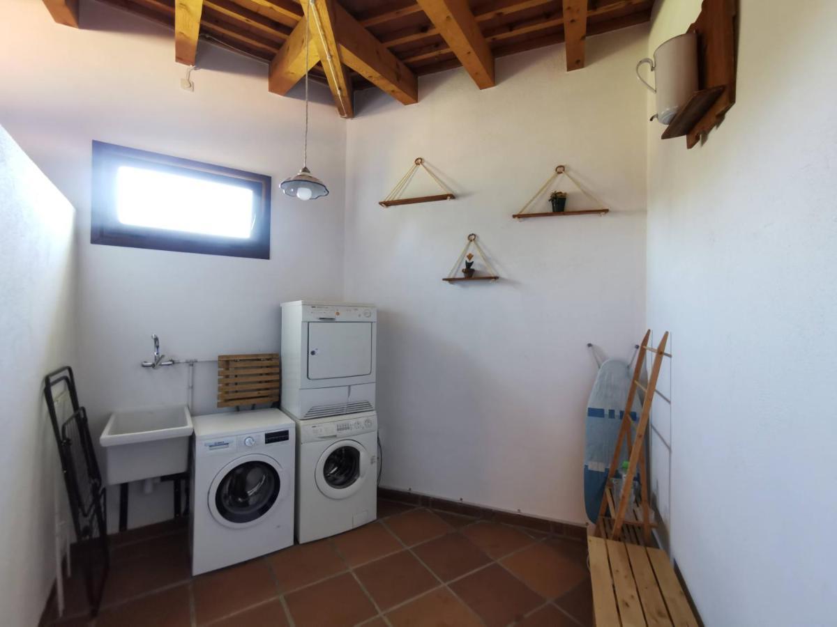 Agroturisme Can Burgues Santa Eulalia de Ronsana Экстерьер фото