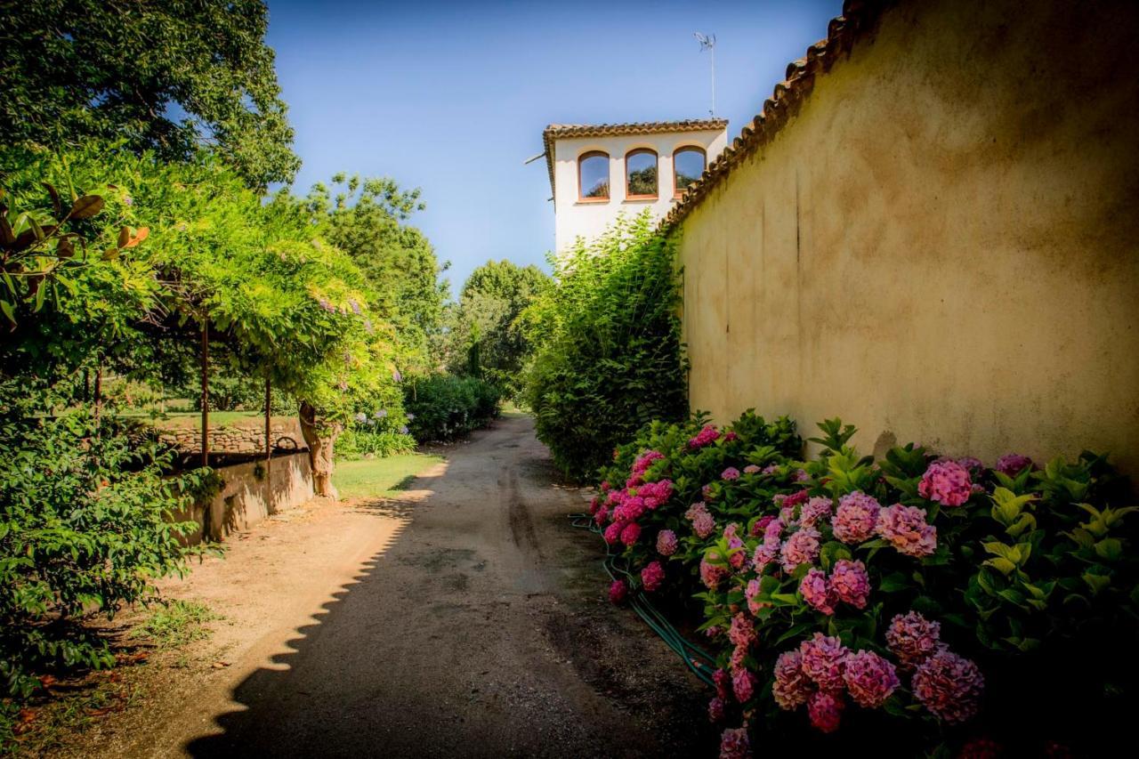 Agroturisme Can Burgues Santa Eulalia de Ronsana Экстерьер фото