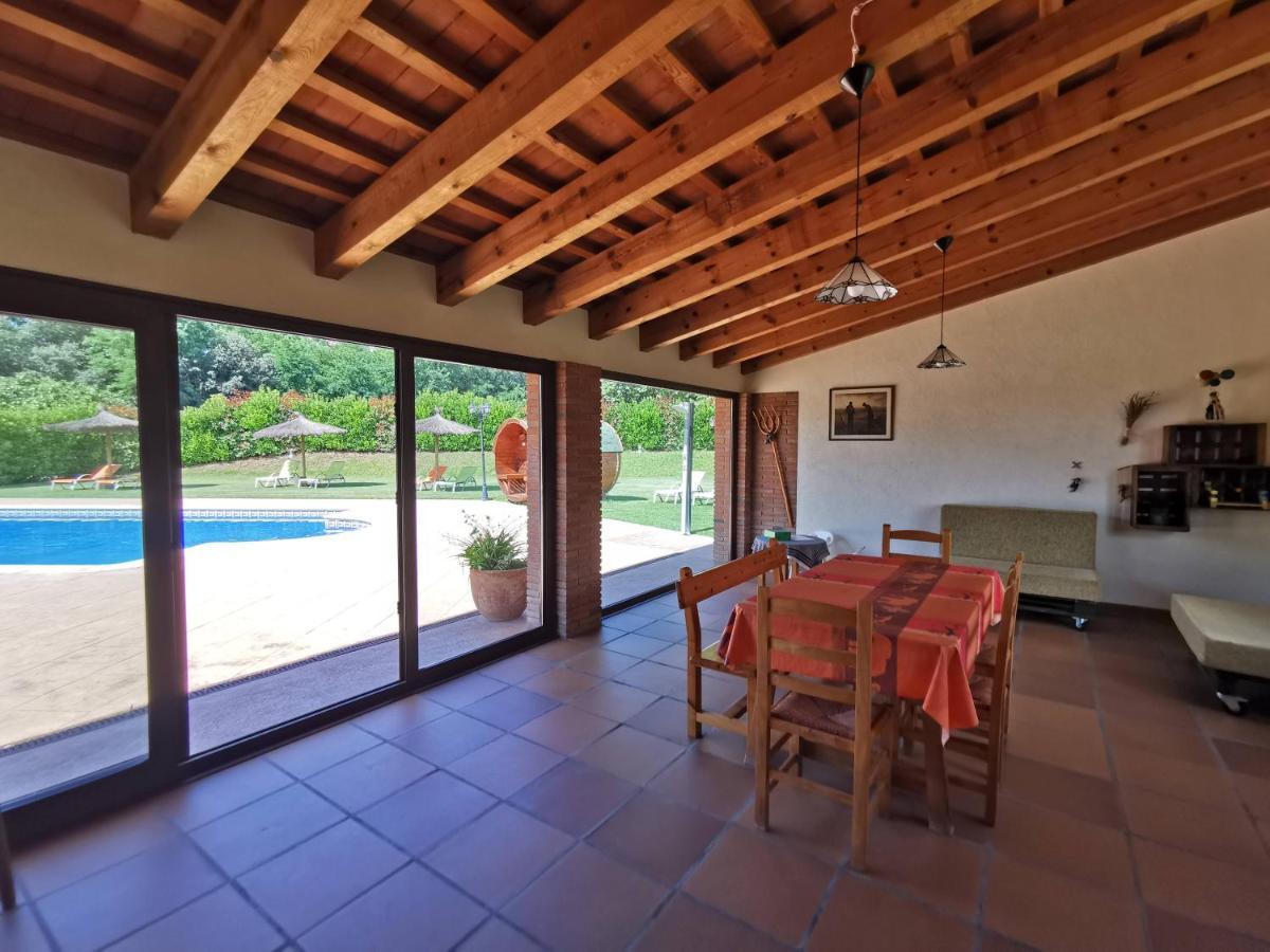 Agroturisme Can Burgues Santa Eulalia de Ronsana Экстерьер фото